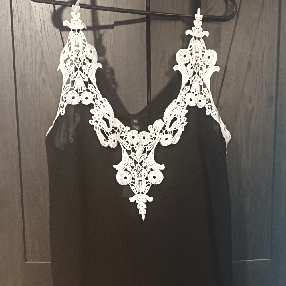 NEW w/tags Spaghetti strap sheer with lace camisole top